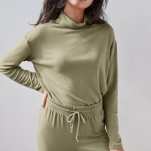 Aritzia Mars Longsleeve/Free Lounge Mock Neck NWOT